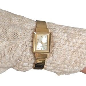 Quartz Y2K Gold Elegant Vintage Style Bangle Bracelet Stainless Steel Back Watch
